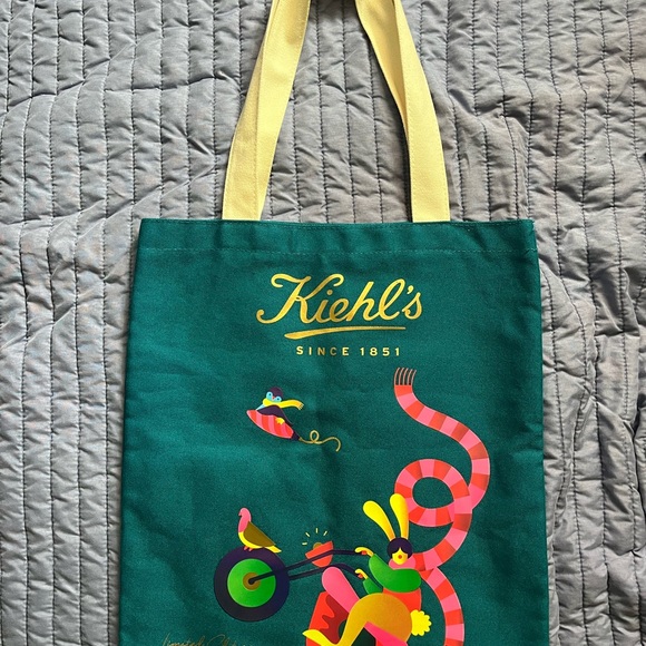 Kiehl’s Limited Edition Designer Tote Bag Shoulder Carry On Janine Rewell - Picture 4 of 4